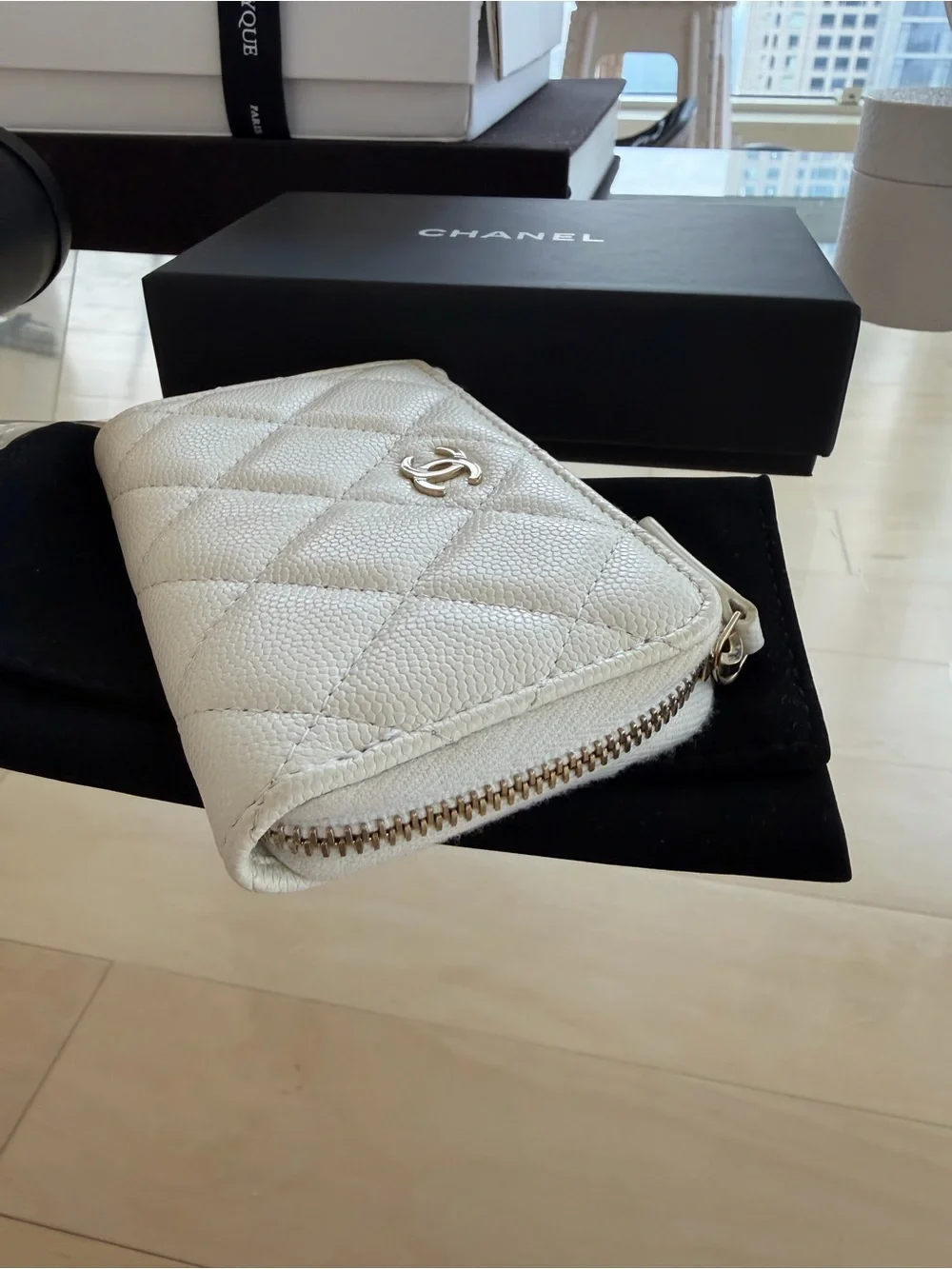 Auth CHANEL Quilted key ring Card Holder with champagne gold + white caviar